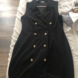 Black button dress size large